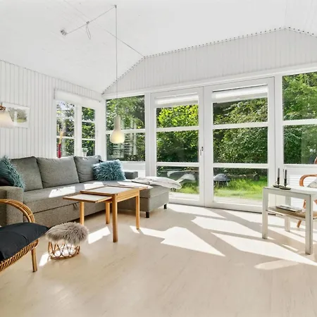 Lucie - 50m From The Sea By Interhome * Rønne