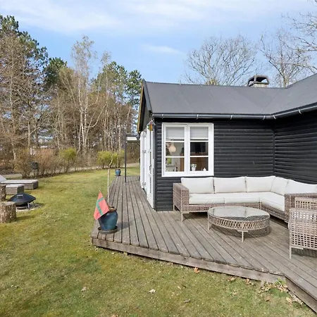 Lucie - 50m From The Sea By Interhome Hébergement de vacances Rønne
