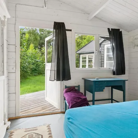 Lucie - 50m From The Sea By Interhome Rønne